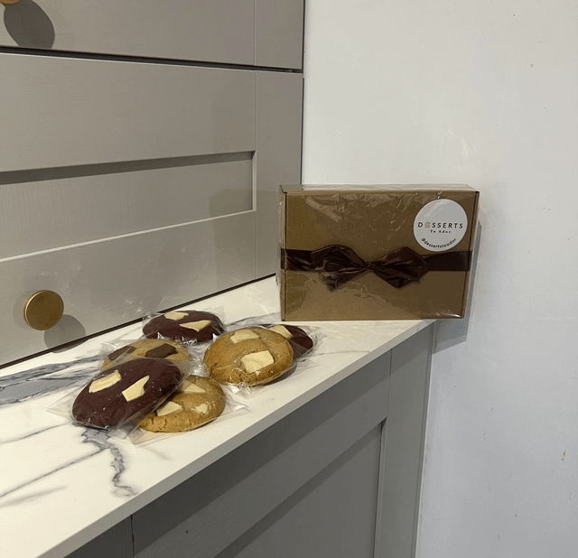 Cookie Box (6 Cookies)
